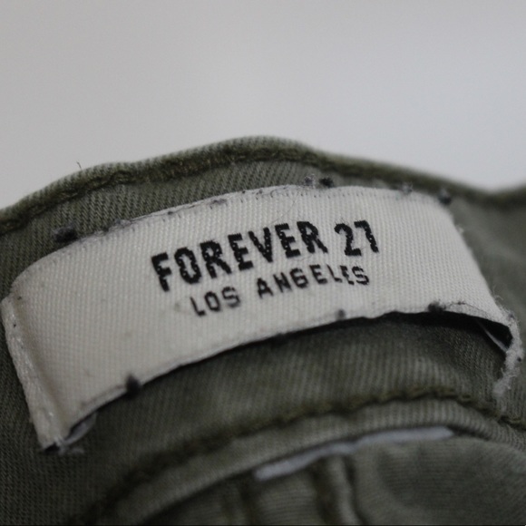 High-Waisted Olive Green Denim Shorts - Picture 5 of 5